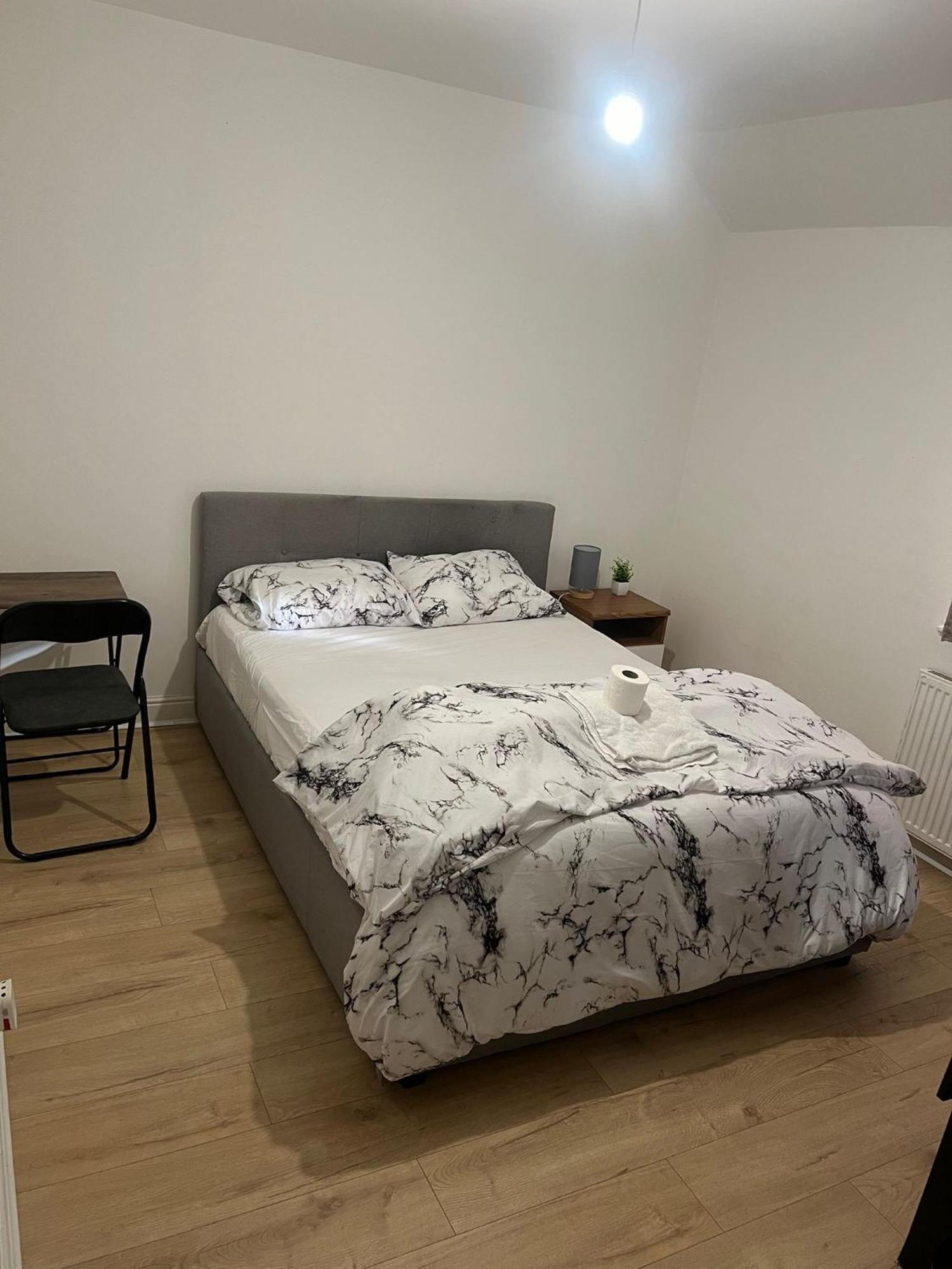 Deluxe Double Bedroom Manchester Zewnętrze zdjęcie